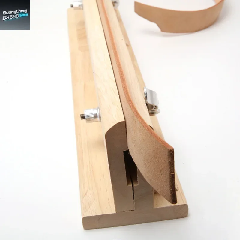 Leather Stitching Pony Clamp - ที่หนีบหนังงานหนังทำมือ หนังแท้เย็บมือ สำหรับงานหนัง งานเย็บหนัง ที่หนีบหนังแบบตั้งโต๊ะ