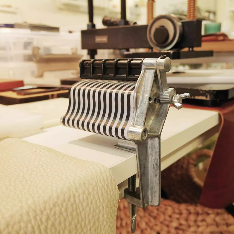 เครื่องตัดแถบหนังเดสก์ท็อป DIY - Leather Splitting Machine บทวิจารณ์และราคา